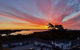 Wonder View Inn
